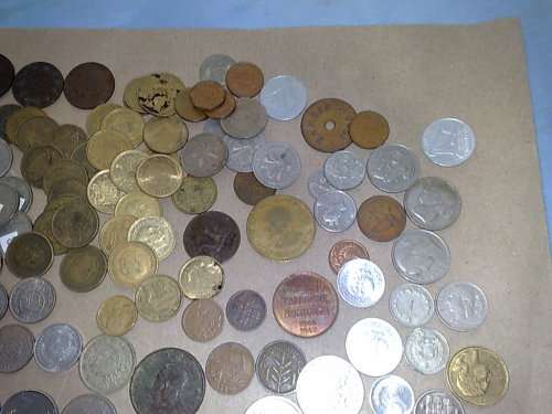 WORLDWIDE-JOBLOT OF 200 COINS TO CLEAR-PAY FOR 150 ,REST FREE-BID PER COIN-DEFINITELY SOME VALUE