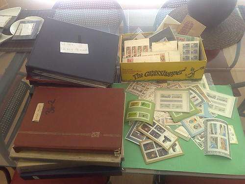 NICE COLLECTION-4 X STOCKBOOKS,5 X FDC ALBUMS,BOX ASSORTED ITEMS & MINISHEETS