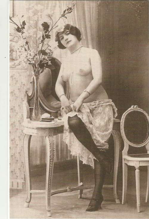 Great Britain Nude on Sepia reprint of POST card circa 1910 in fantastic condition, seldom offered 4