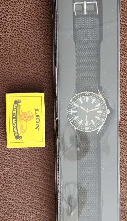 Vintage WWII Replica MILITARY WATCHes Superb, unopened - Pilots watches, Vietnam War  (3)  III