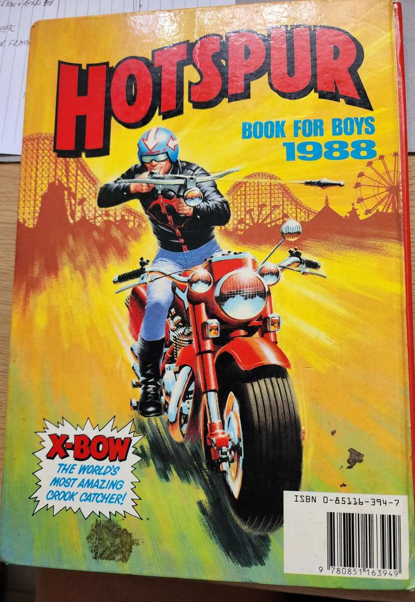 Vintage British ANNUAL `HOTSPUR 1988` - lovely book, Cartoons, hilarious illustrations - Bargain!
