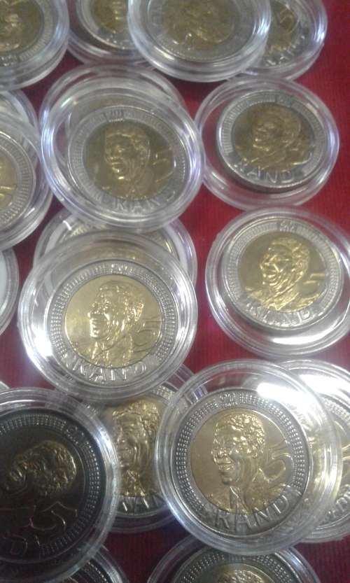 2008 Mandela R5 in capsules