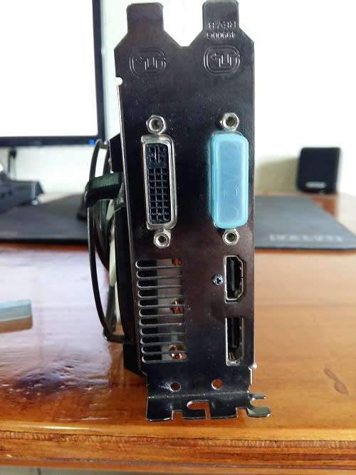 HD 5850 GRAHPICS CARD WITH CUSTOM ARCTIC COOLER