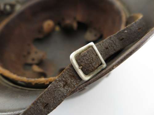 Orginal WW2 M35 "Quist" double decal Luftwaffe Helmet