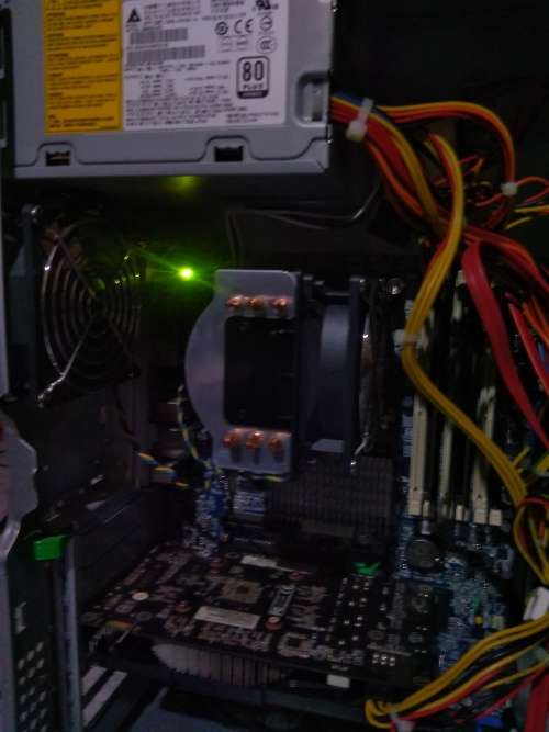 HP Z400 XEON WORKSTATION + GAINWARD 550Ti GPU