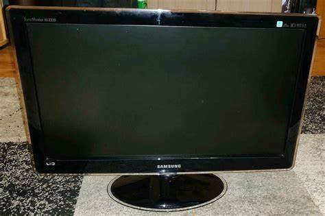 !! SAMSUNG XL 2370 LED SCREEN !!