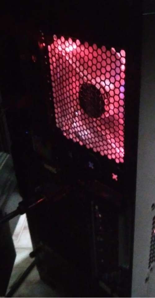 !! INTEL i7 - 3820 GAMING TOWER !!