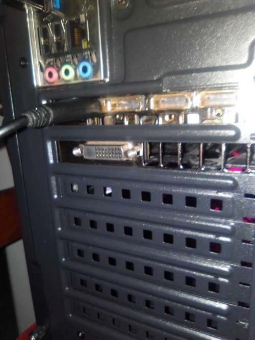 !! INTEL i7-I0700,10th Gen + GTX 1080 G1-GAMING 8GB  GPU, COMPLETE!!