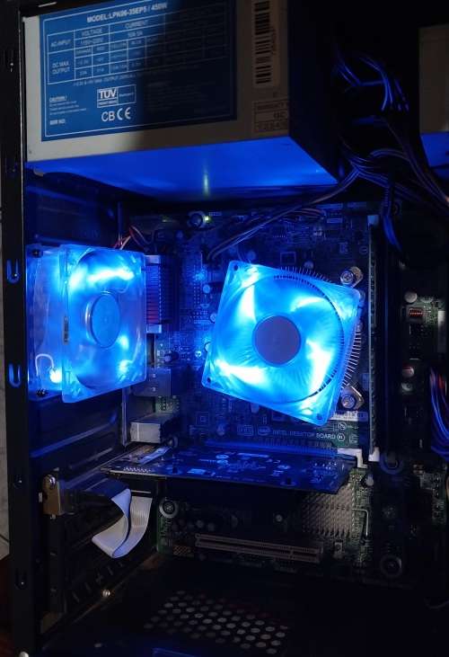 !! INTEL CORE i5-2400 TOWER !!