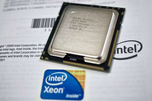 !! INTEL W-3565 XEON CPU !!
