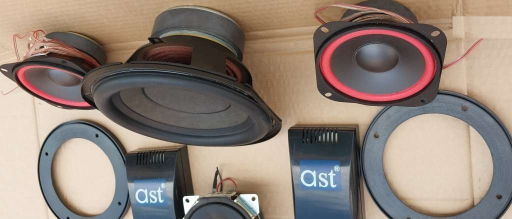 !! CAR SPEAKERS & CROSSOVERS SET !!