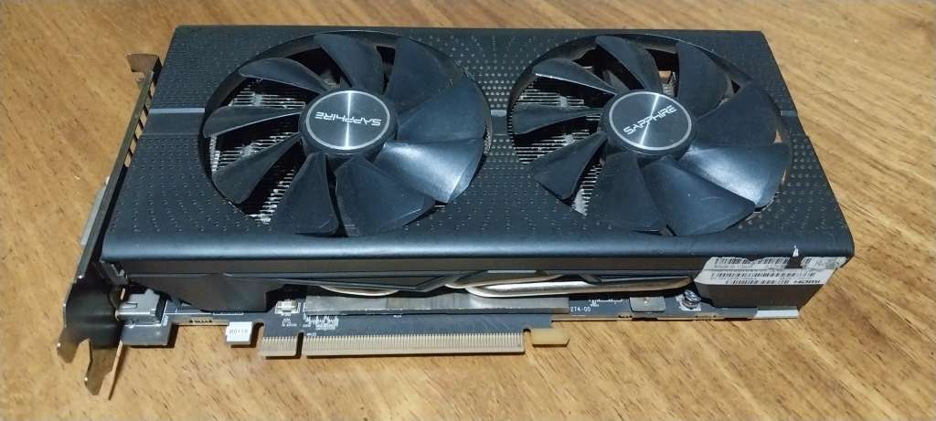 !! SAPPHIRE PULSE RADEON  RX 580, 8GB GPU GRAPHICS CARD - PARTS OR REPAIR !!