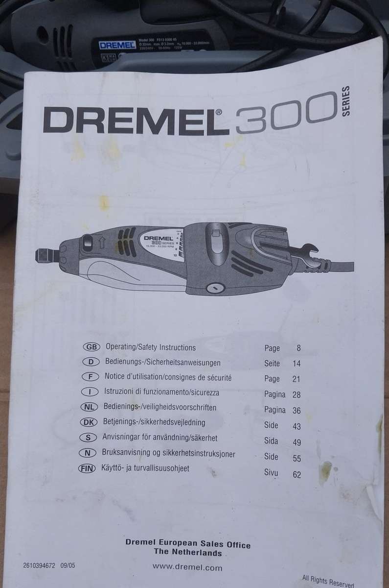 Dremel 300 (125 Watt) DIY tool