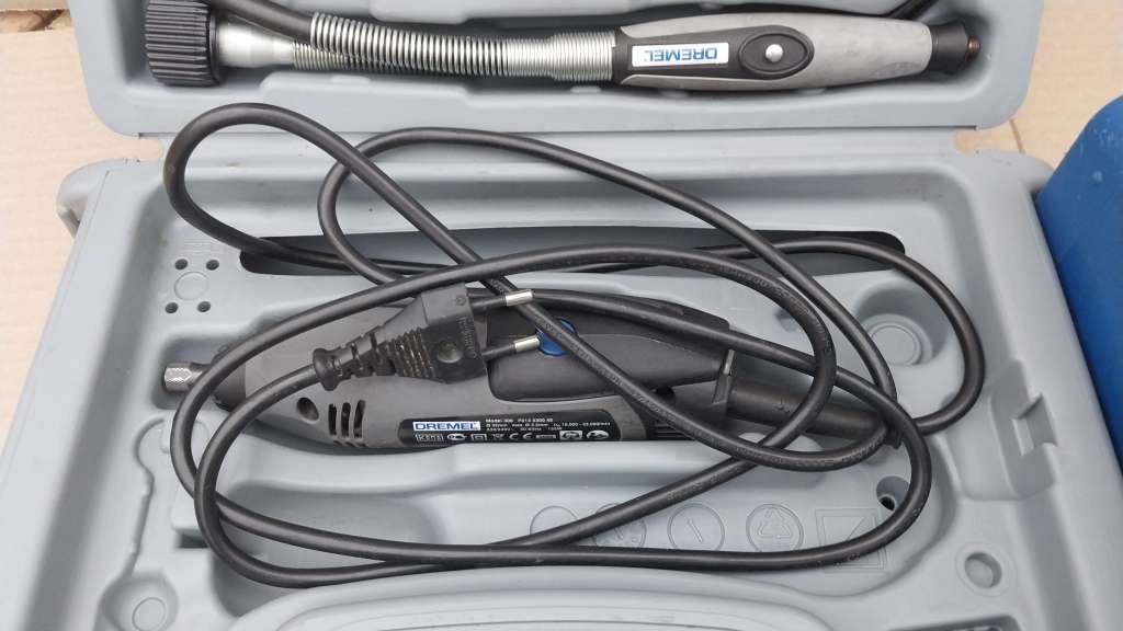 Dremel 300 (125 Watt) DIY tool