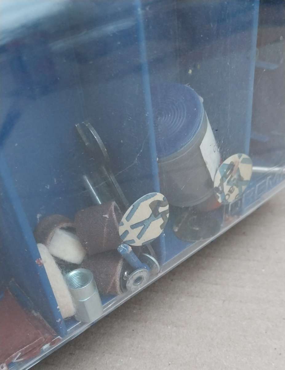 Dremel 300 (125 Watt) DIY tool