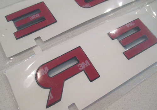 Range Rover Bonnet & Boot Badges - Gloss Black Evoque