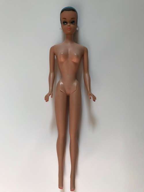 Barbie 1964 Boxed Fashion Queen Barbie Doll - Vintage Extremely Rare Barbie Dolls