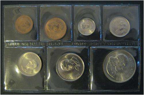 *** 1968 UNCIRCULATED COIN SET WITH SILVER R1 IN ENGLISH - AS ISSUED BY SA MINT ***