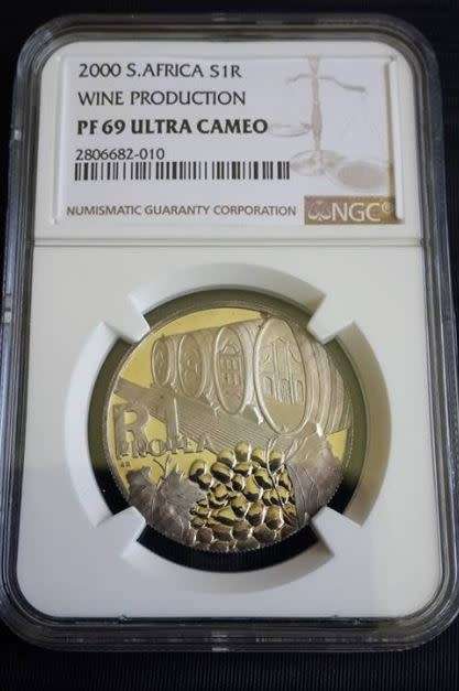 *** 2000 - SA SILVER R1 - WINE PRODUCTION - NGC GRADED PF69 ULTRA CAMEO ***