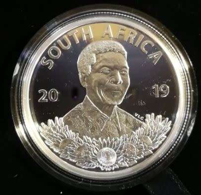 *** 2019 - SA  SILVER PROOF R1 - LIFE OF A LEGEND - SEALED - GENERIC IMAGES ***