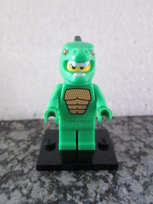 Lizardman - Lego Minifigures Series 5 (Scarce!)
