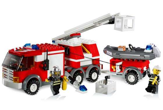 Fire Truck (7239) - Lego City Set from 2005 (Discontinued)