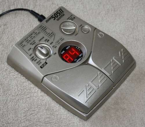 Zoom 505 II Guitar Mini-Multi Effects Pedal - Good Condition!!