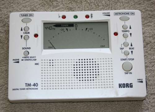 KORG TM-40 Digital Tuner/Metronome - for Electric/Acoustic Guitar and Bass!!