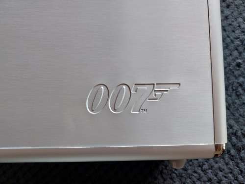 James Bond 007 DVD Case with Ultimate Edition DVDs