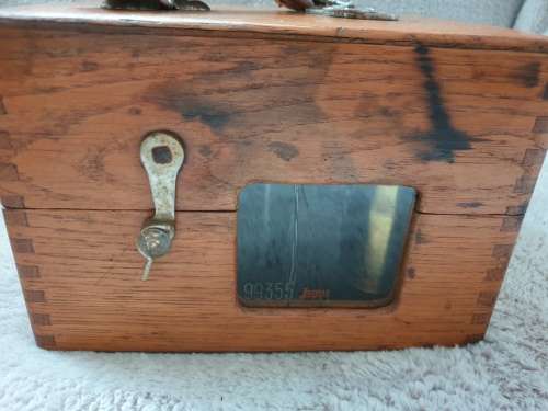 Jsgus Pigeon Racing Clock - Antique