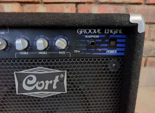 Cort GE15B Groove Engine Bass Guitar Practice Amp