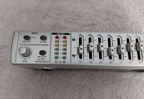Behringer Mini FBQ 9 Band Graphic Equaliser