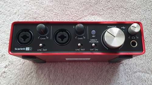 Focusrite Scarlett 2i2 Audio Interface USB
