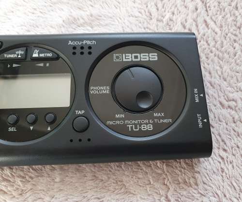 Boss TU-88 Micro Monitor and Tuner