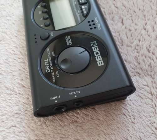 Boss TU-88 Micro Monitor and Tuner