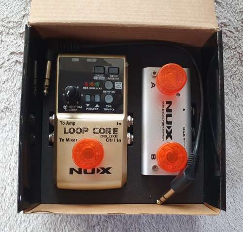 Nux Loop Core Deluxe Bundle Guitar Looper Pedal
