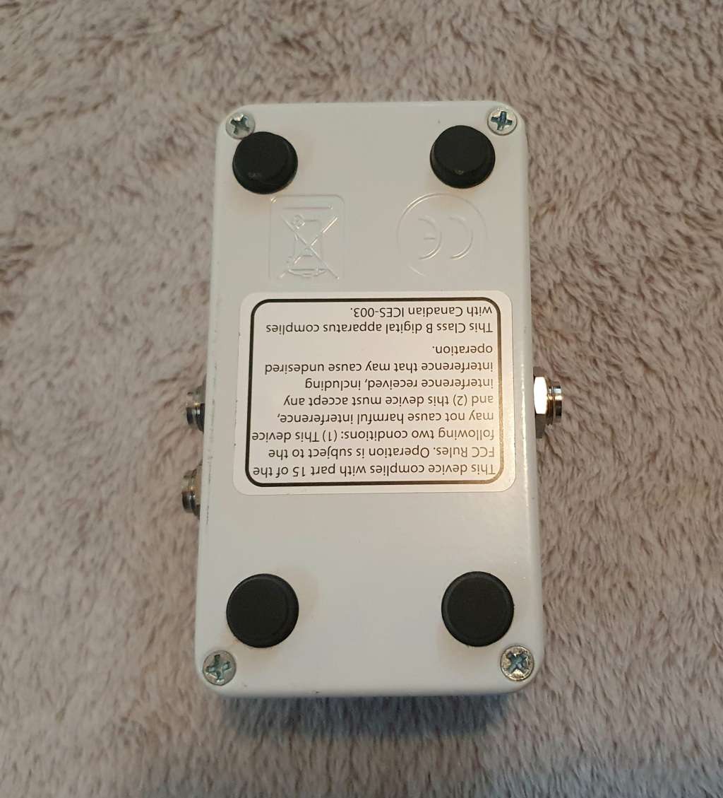 Electro-Harmonix Canyon Delay Looper Guitar Pedal