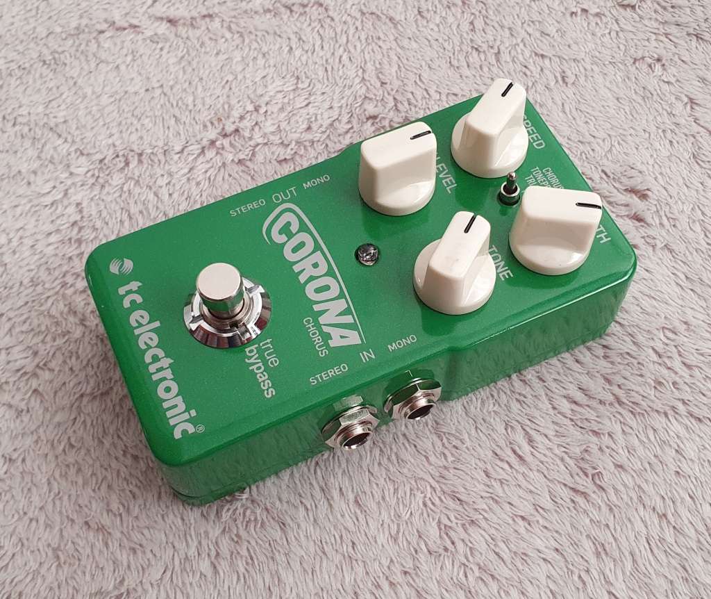 TC Electronics Corona Chorus Guitar Pedal