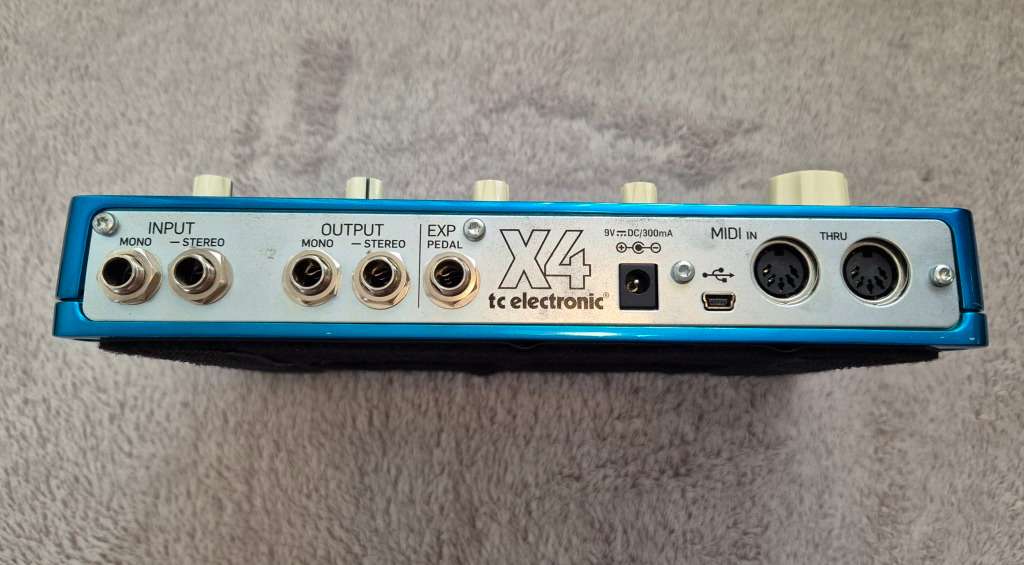TC Electronics X4 Triple Delay Guitar Pedal