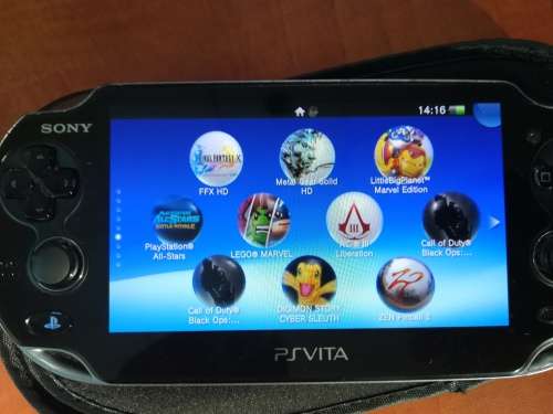 PS VITA 1000 WITH OVER 50 GAMES