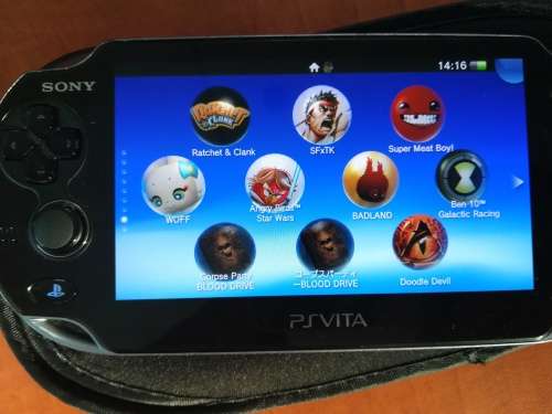PS VITA 1000 WITH OVER 50 GAMES