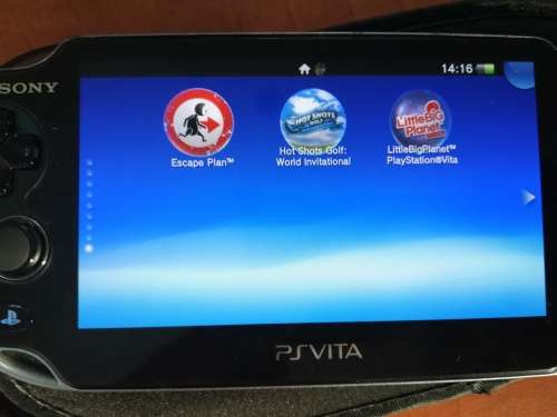 PS VITA 1000 WITH OVER 50 GAMES