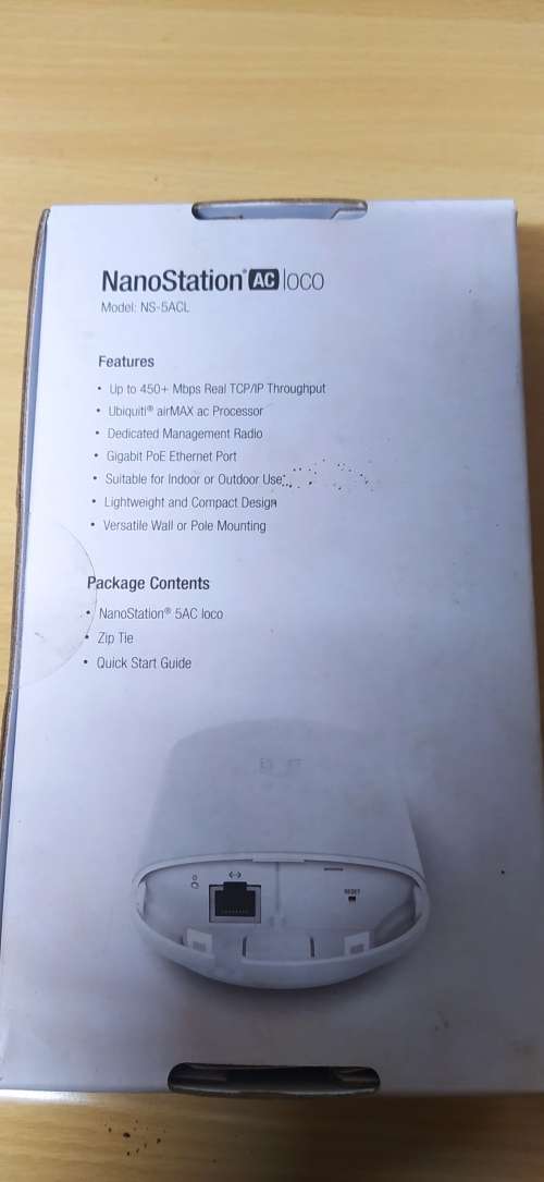 2x NanoStation 5AC Loco with 2x 24V POE - Used once plus one unopened