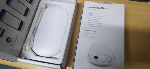 2x NanoStation 5AC Loco with 2x 24V POE - Used once plus one unopened