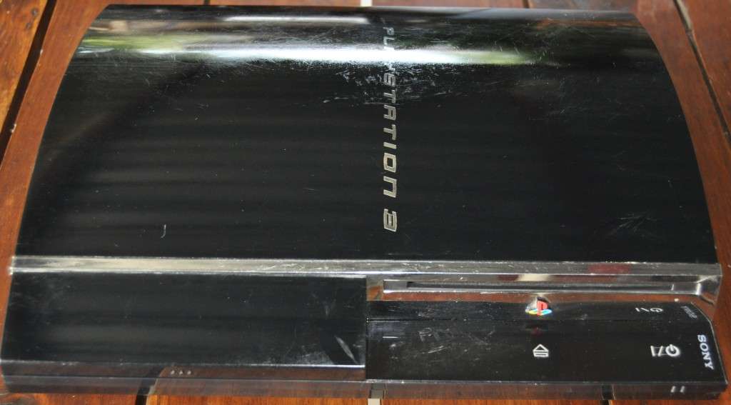 Sony PS3 *Please read description