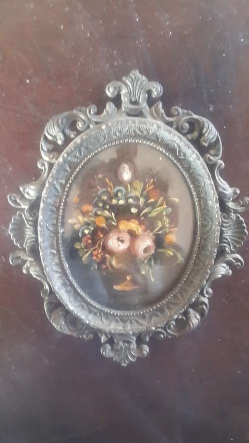 2 x VINTAGE MOD DEP ITALY MINIATURE FLOWER PAINTINGS IN STUNNING BRASS FRAMES