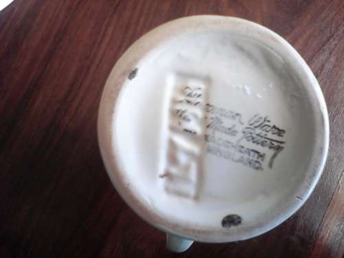 Vintage Falconware Jug @ Spodes Royal Jasmine Bowl (Sold as one lot)