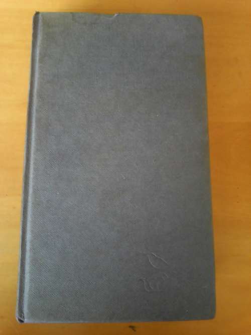 A Falcon Flies (Vintage Wilbur Smith Hardcover)