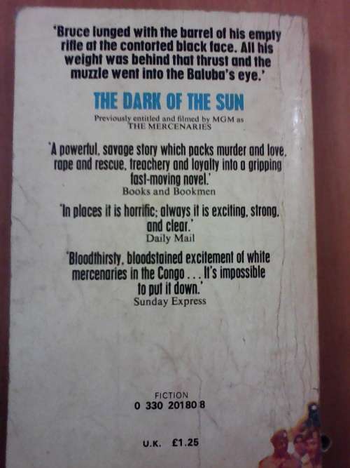 The Dark of the Sun (Paperback) Wilbur Smith