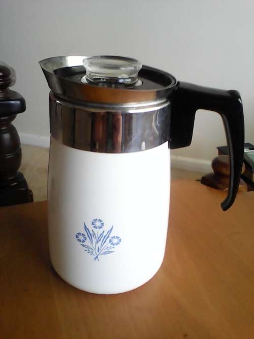 Vintage Corning Ware Coffee Percolator (Mint condition and complete)